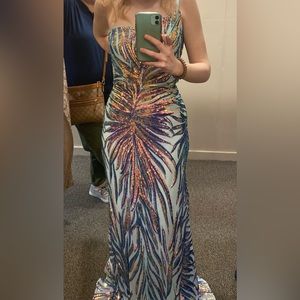 Jovani 1 shoulder sequin sheath prom gown (blue)